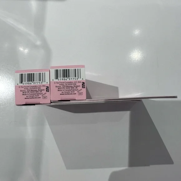 2 x TOO FACED Born This Way Matte  Foundation Chai 5ml / .17 oz New in box - Picture 3 of 3